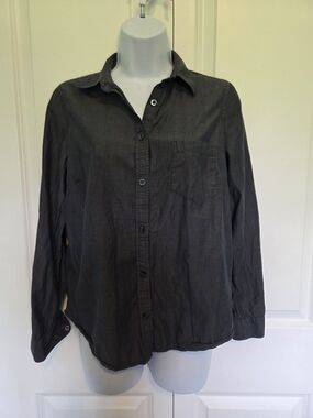 Izod Women's Charcoal Button-Down Shirt